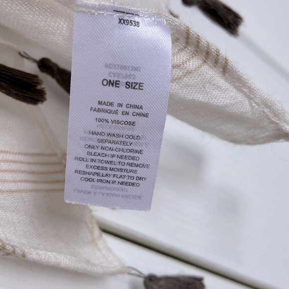 Nordstrom bathing suit cover up - Picture 5 of 7